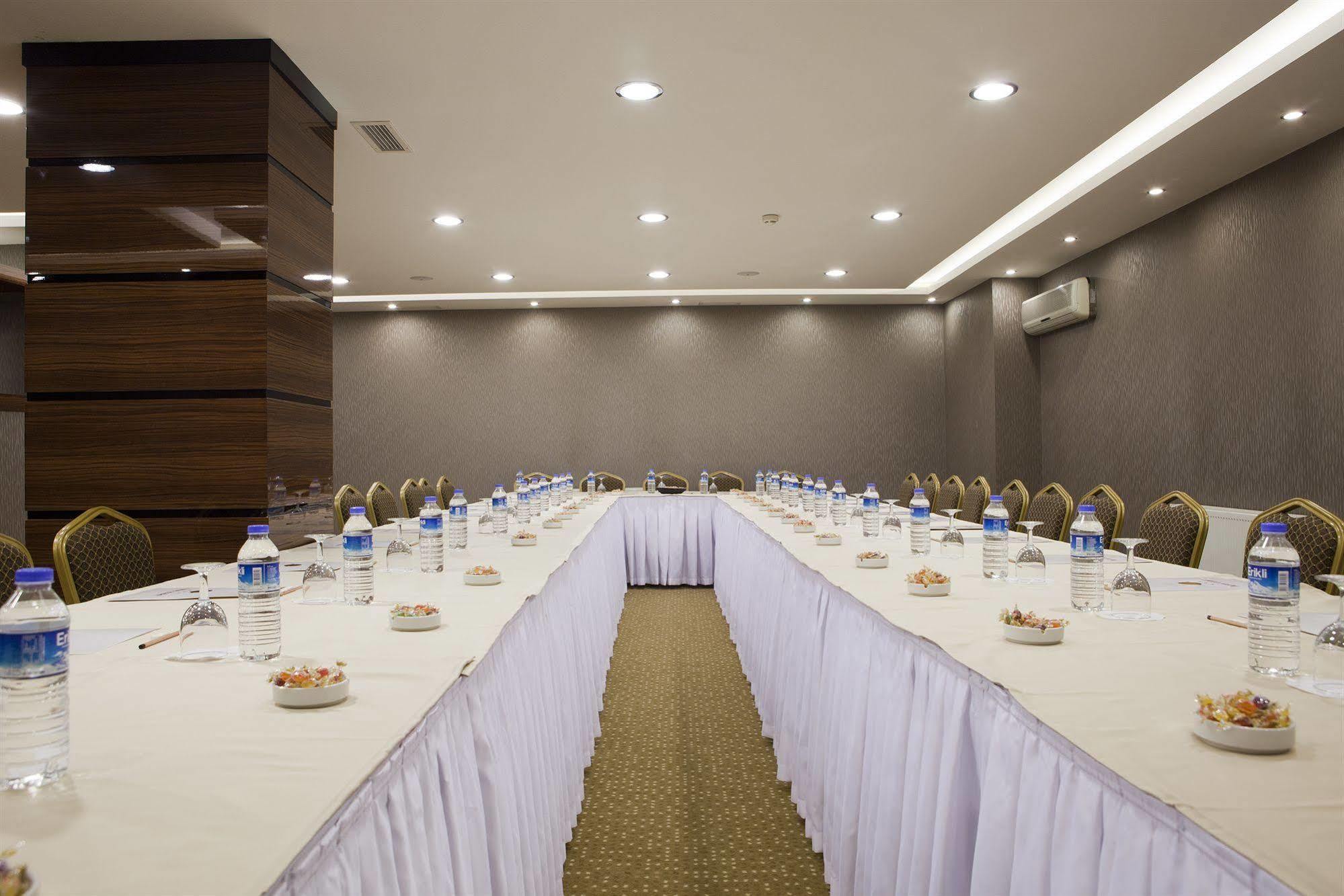 Atalay Hotel Ankara Exteriör bild