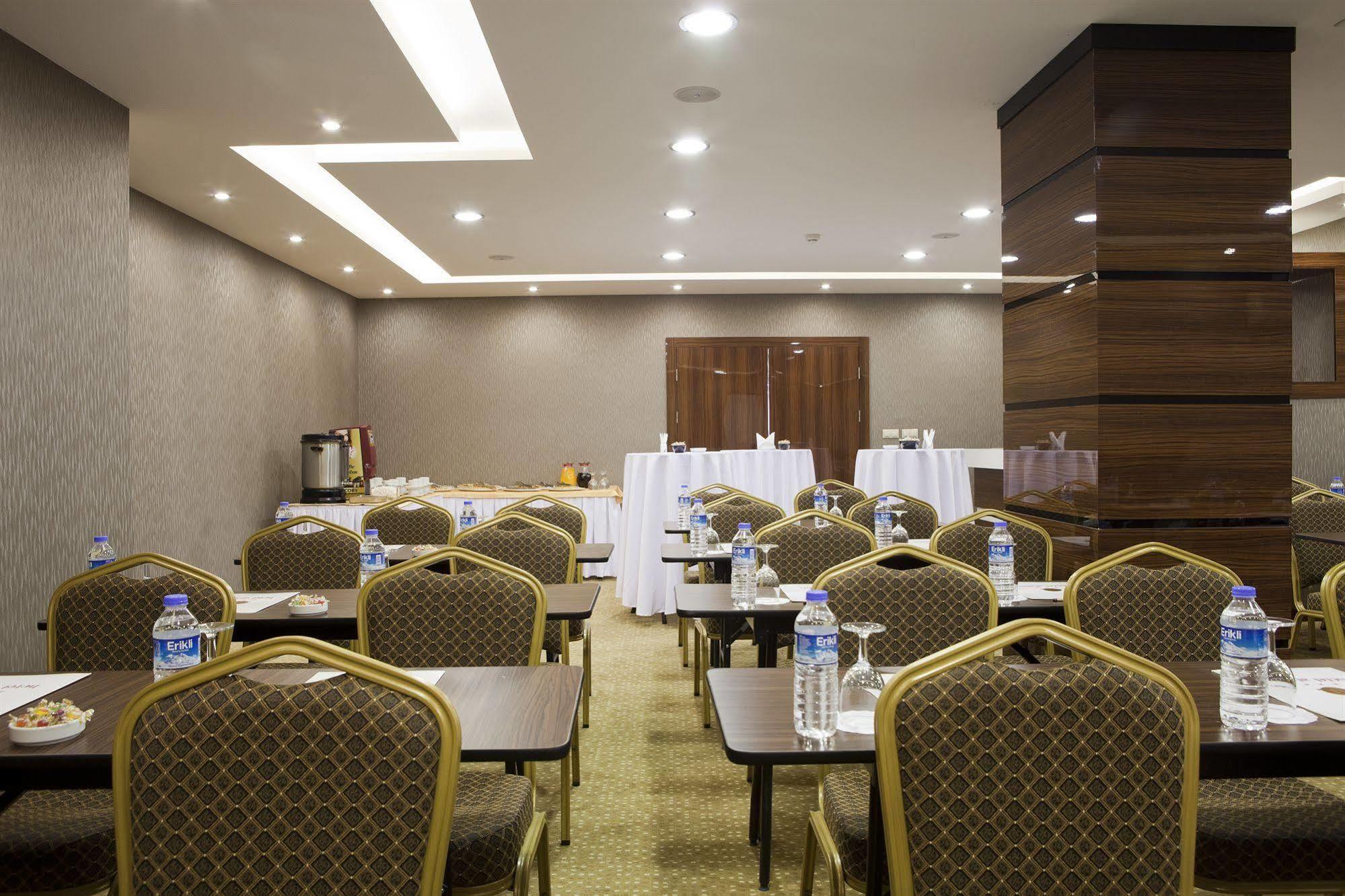 Atalay Hotel Ankara Exteriör bild